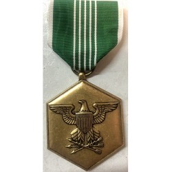 MEDALLA ARMY COMMENDATION EEUU