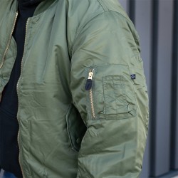 CHAQUETA BOMBER MA-1 VERDE
